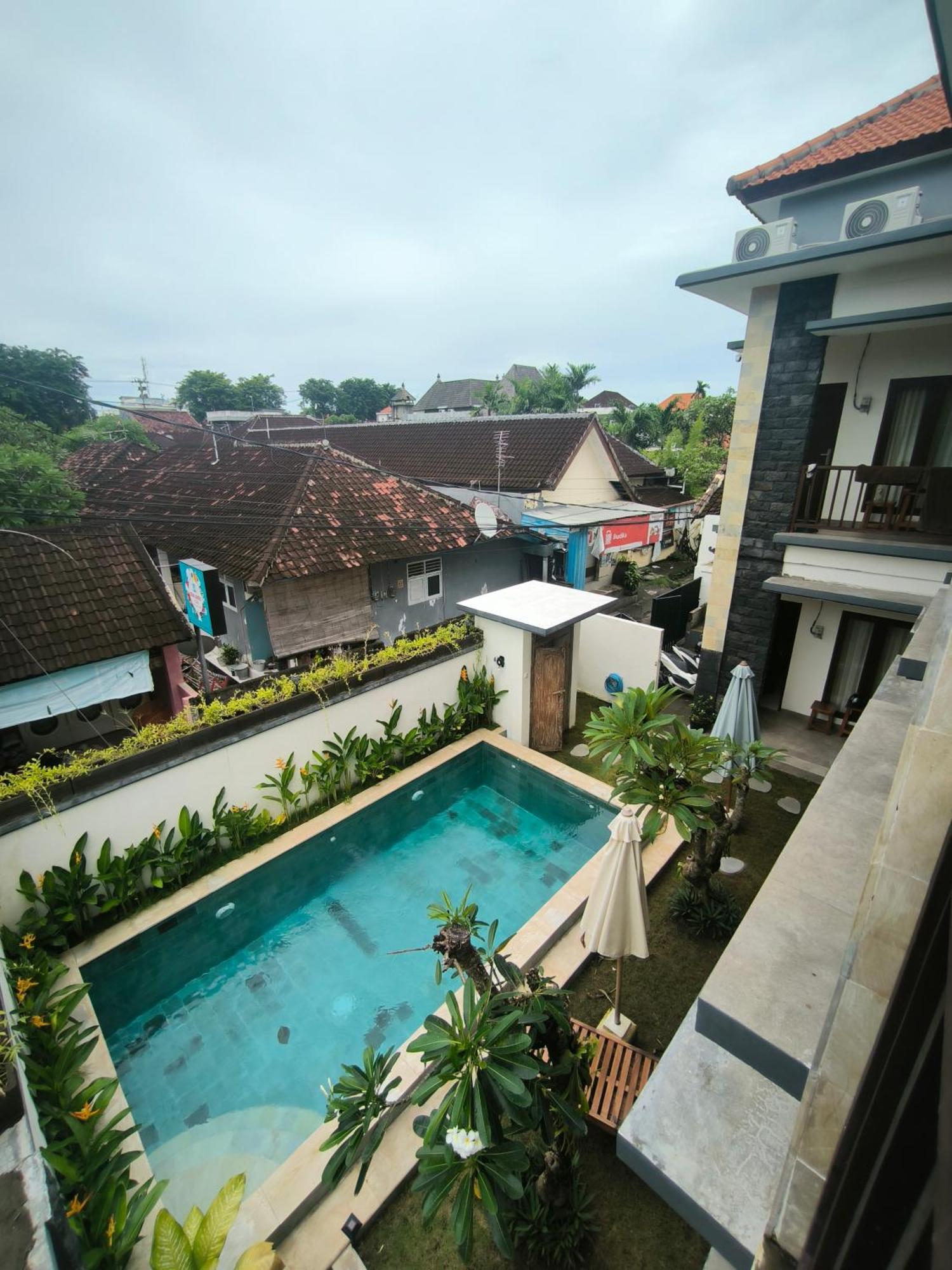 Ken Ken Guest House Seminyak  Bagian luar foto