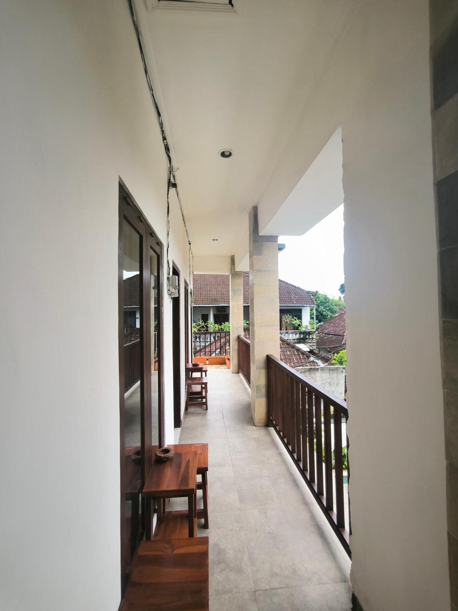Ken Ken Guest House Seminyak  Bagian luar foto