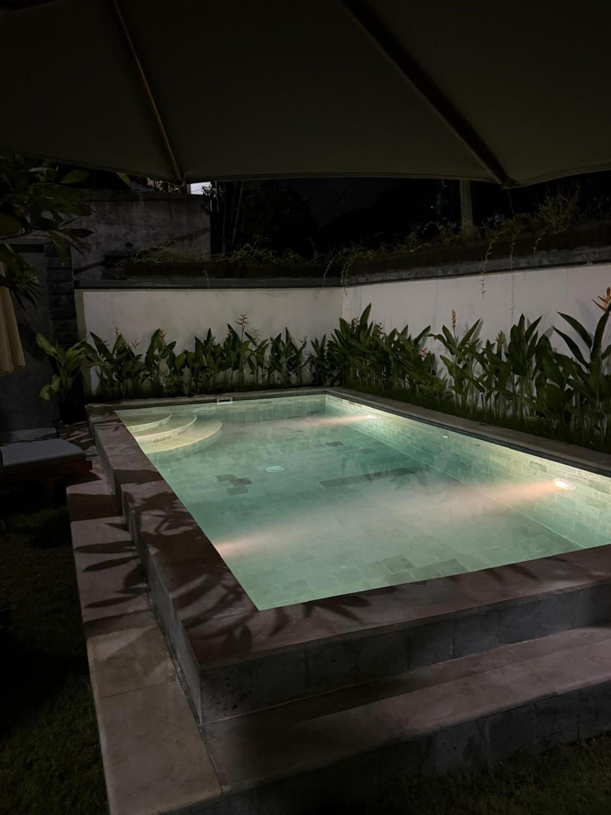 Ken Ken Guest House Seminyak  Bagian luar foto