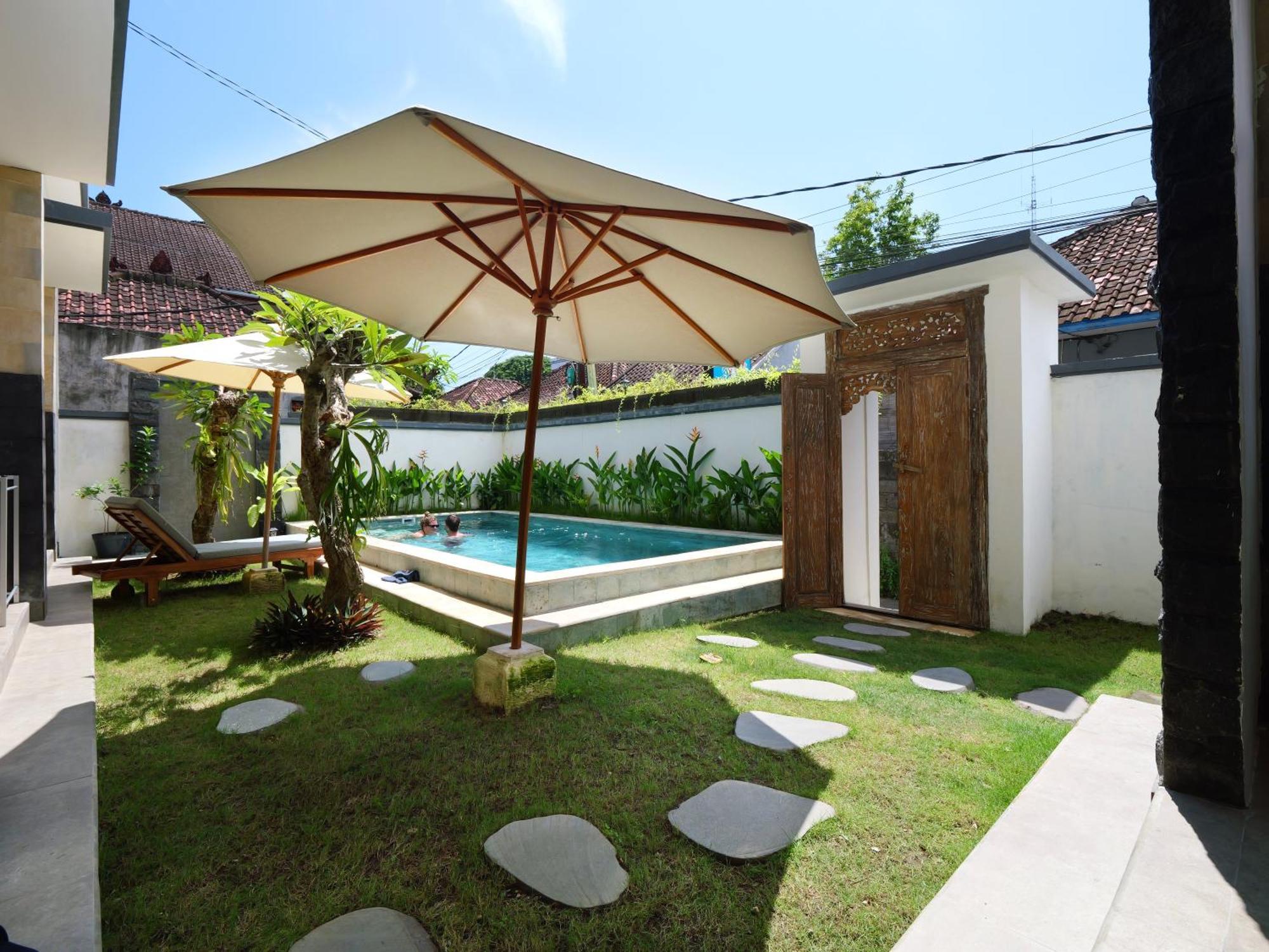 Ken Ken Guest House Seminyak  Bagian luar foto
