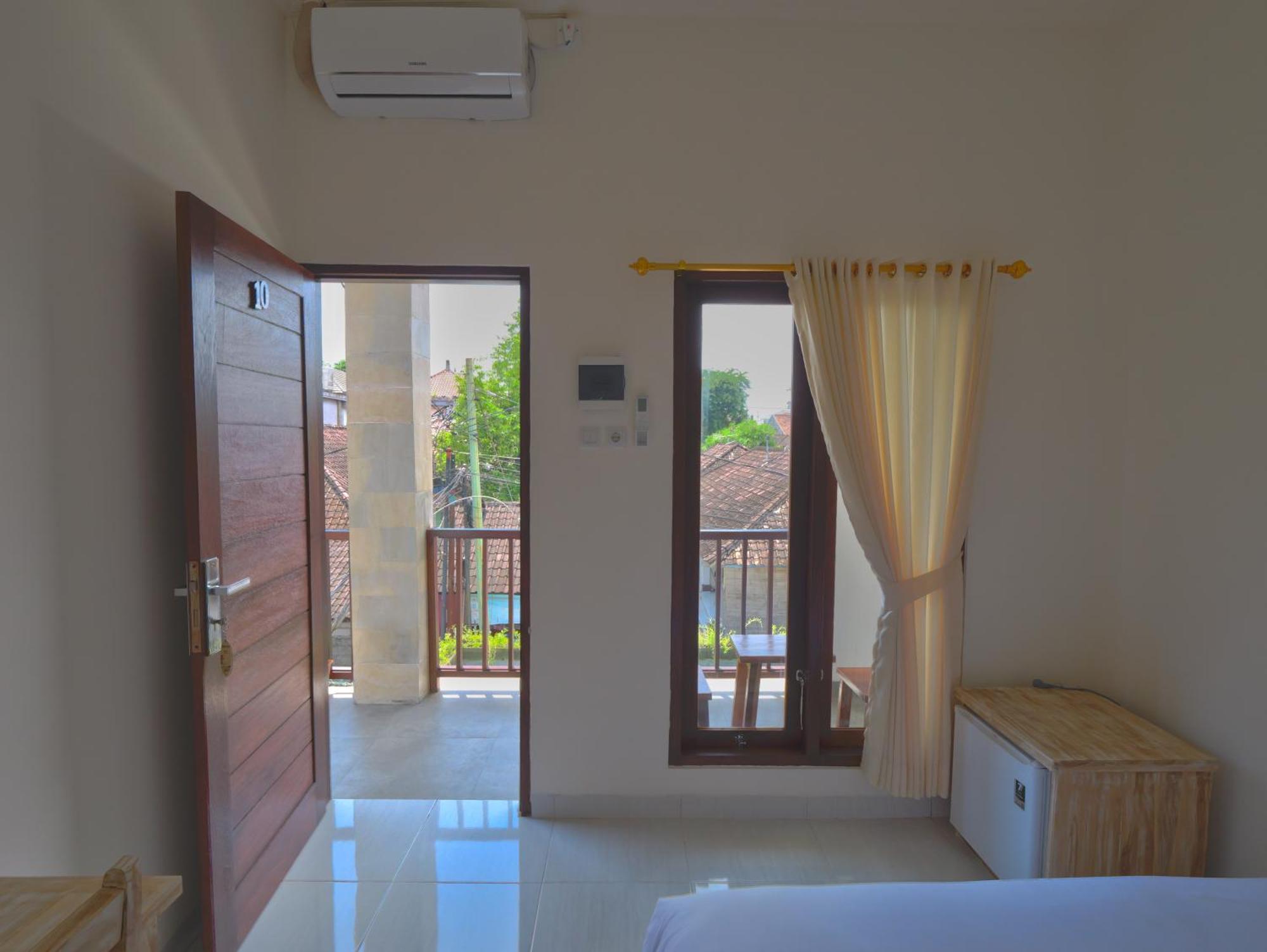Ken Ken Guest House Seminyak  Bagian luar foto