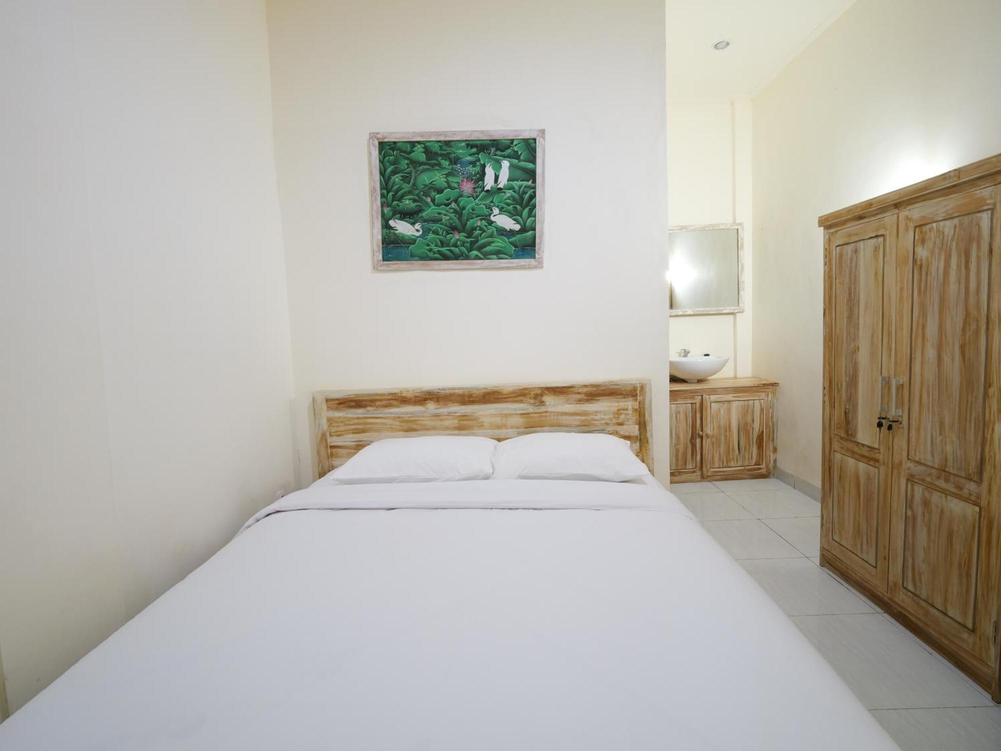 Ken Ken Guest House Seminyak  Bagian luar foto