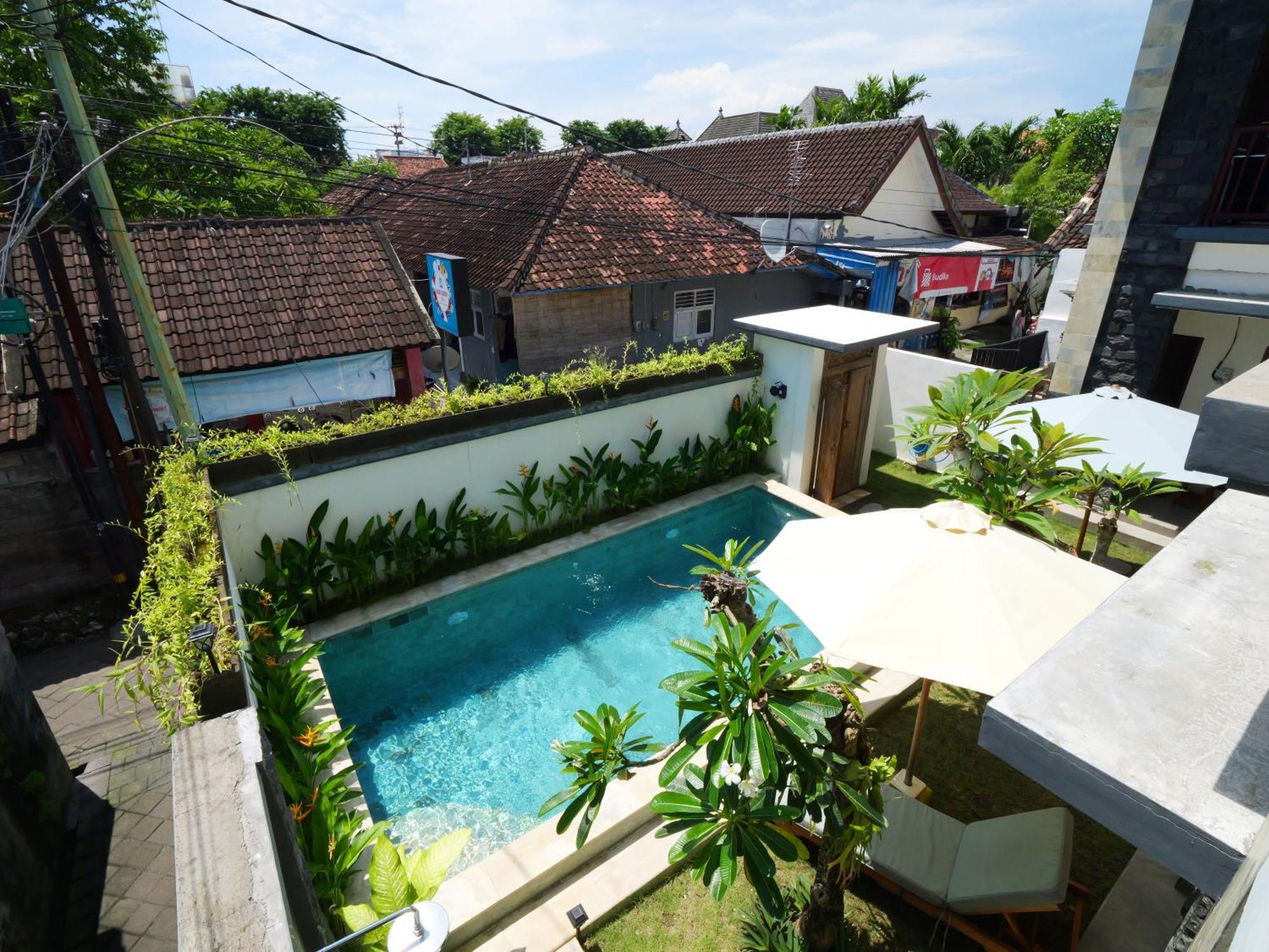 Ken Ken Guest House Seminyak  Bagian luar foto
